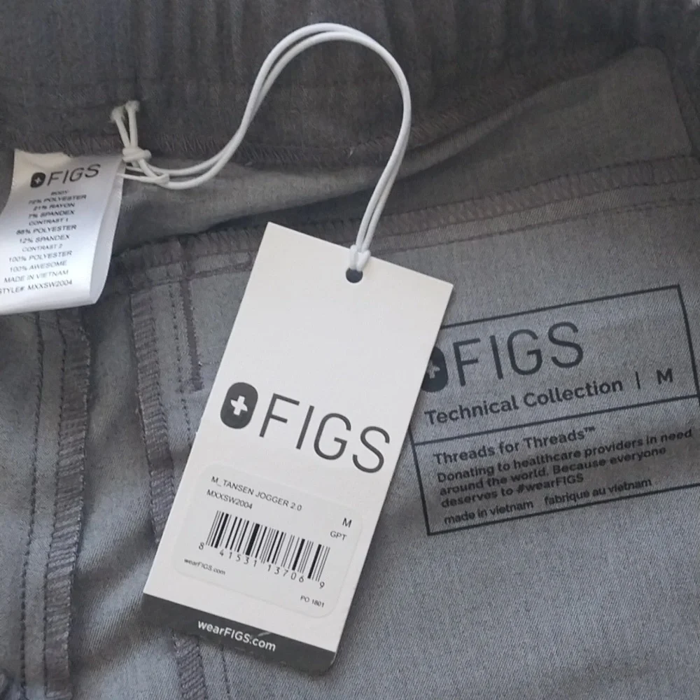 Figs Scrubs Tansen Jogger Graphite Gray Medium Men's nwt